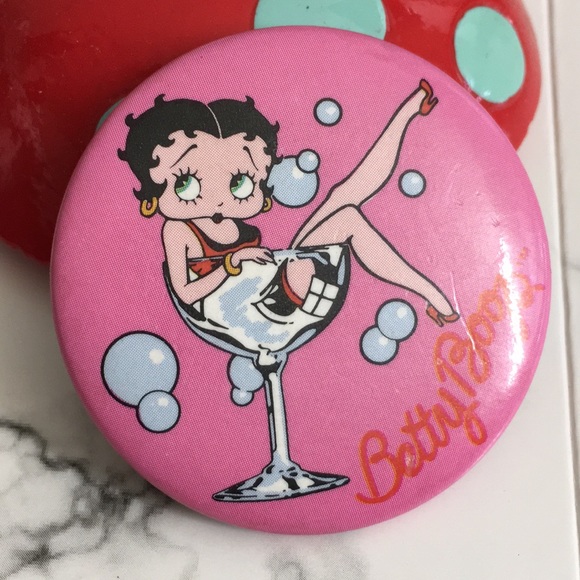 🖤2011 Betty boop in the glass design button pin brooch - Picture 2 of 10